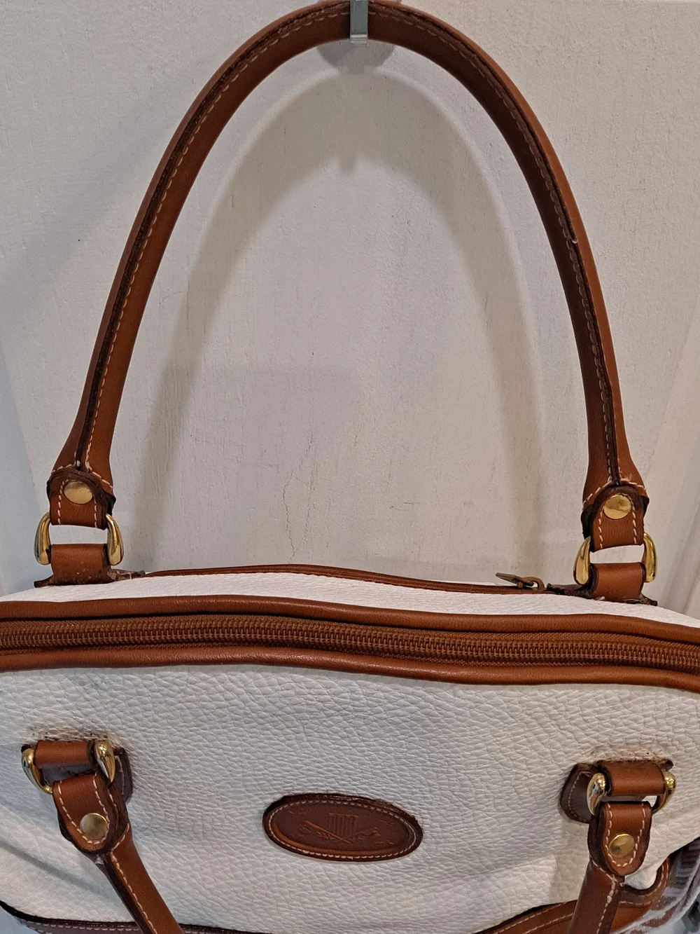 Michael Stevens International Vintage White Pebble Dome Satchel Tan Leather